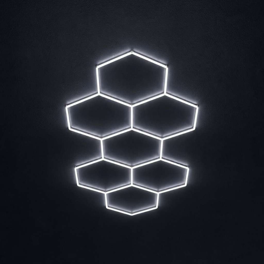 7 Hex Grid (7.83' x 7.83')