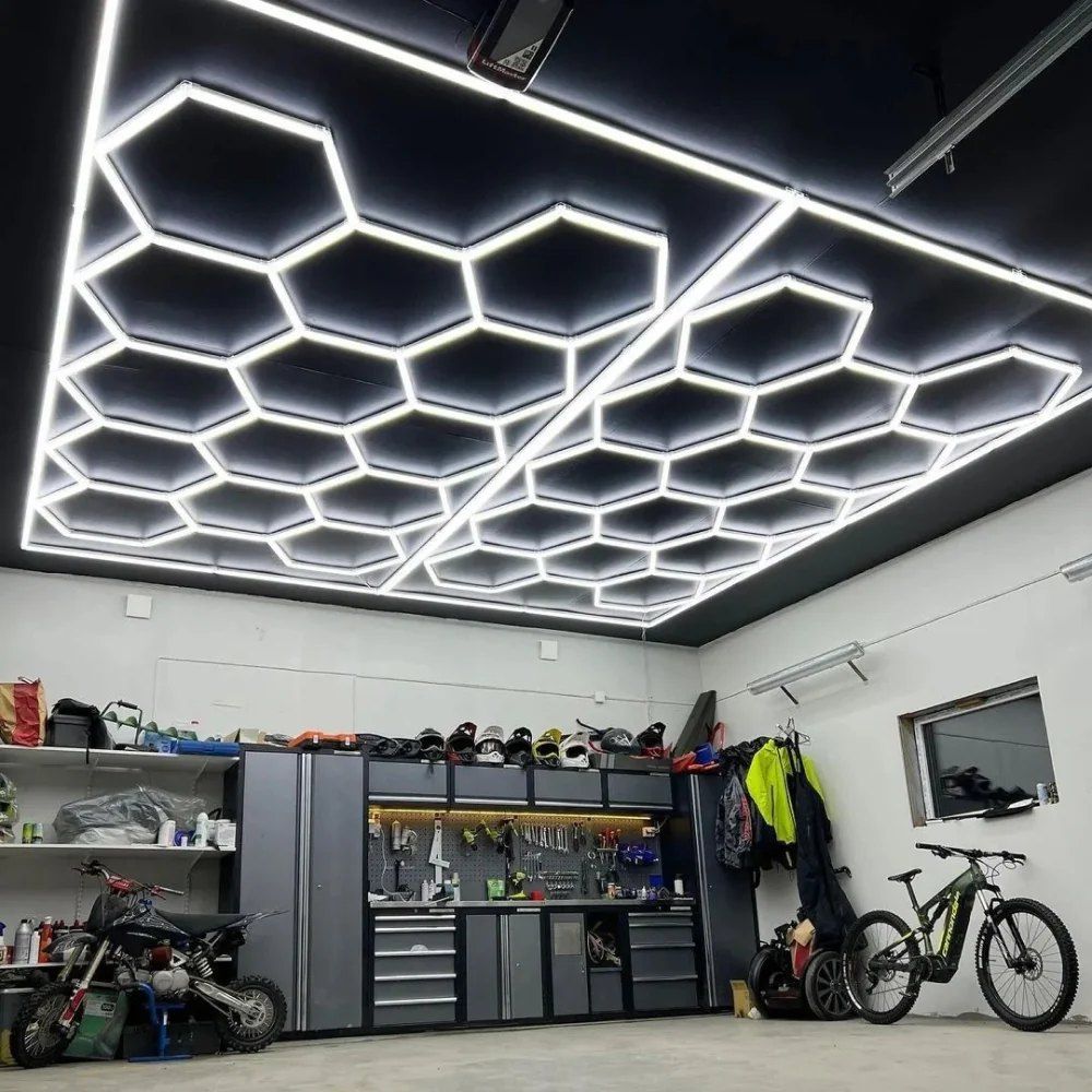 14 Hex Grid/Border (15.67' x 7.92')